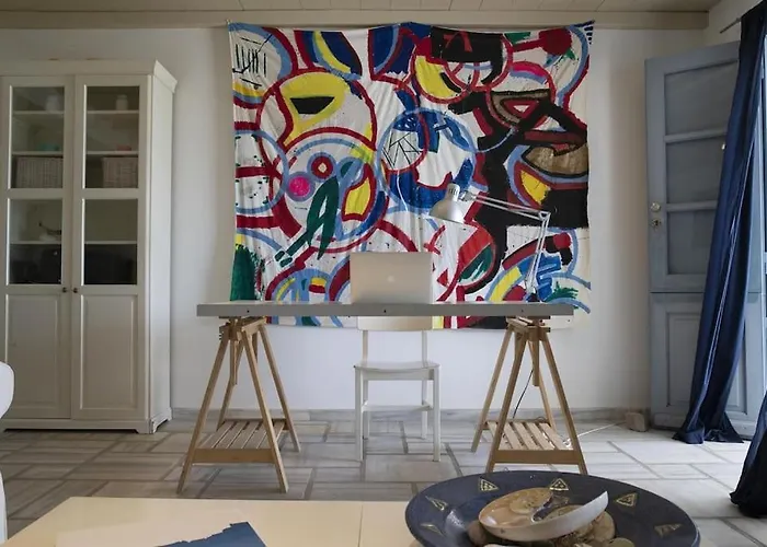 Beachfront 2br - Free Parking *